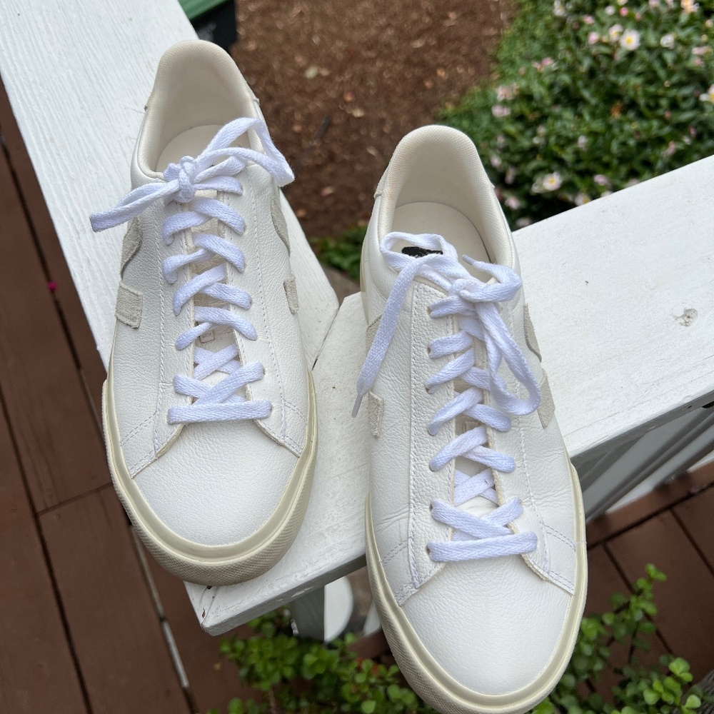 VEJA - Campo leather sneaker US size 8